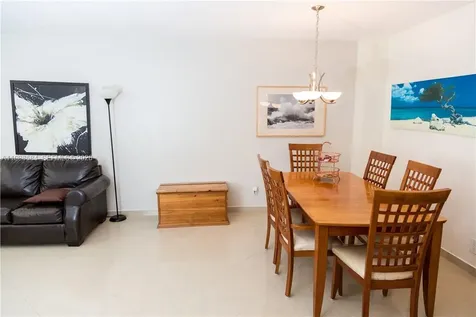3725 S Ocean Drive Hollywood FL 33019