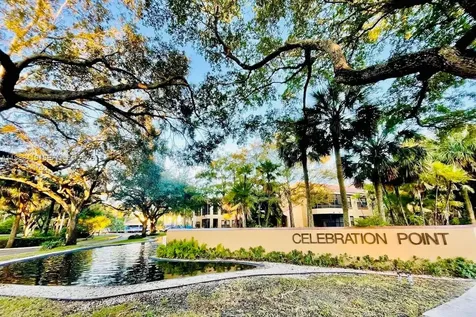 15525 N Miami Lakeway N Miami Lakes FL 33014