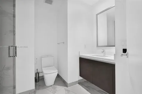 851 NE 1st Avenue Miami FL 33132