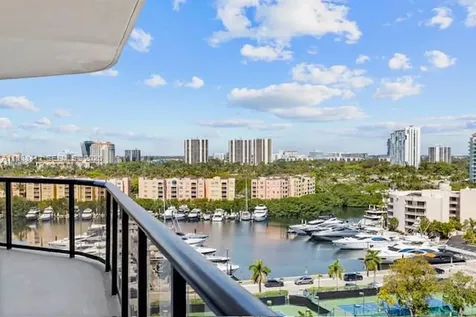 19667 Turnberry Way Aventura FL 33180