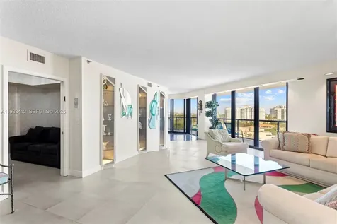 19667 Turnberry Way Aventura FL 33180
