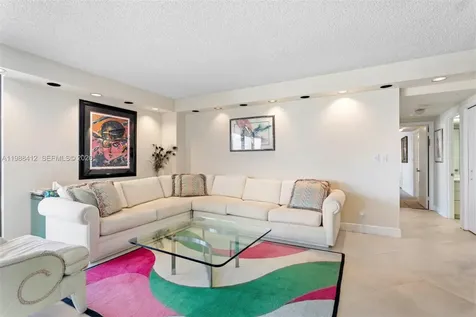 19667 Turnberry Way Aventura FL 33180