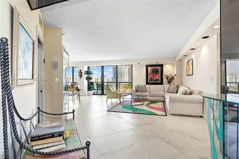 19667 Turnberry Way Aventura FL 33180