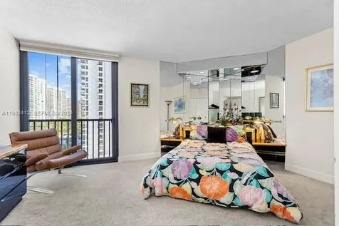 19667 Turnberry Way Aventura FL 33180