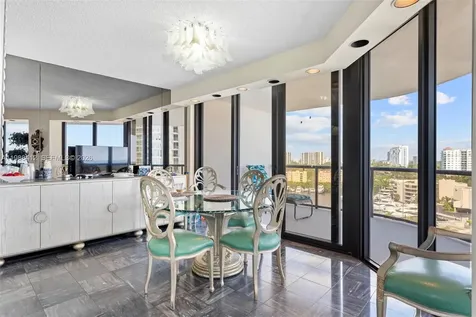 19667 Turnberry Way Aventura FL 33180