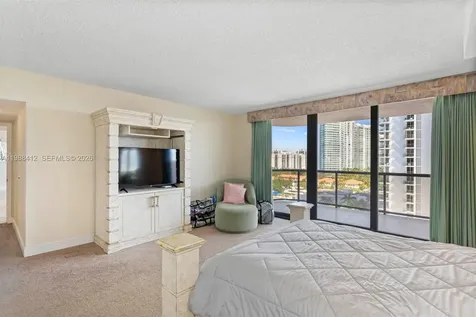 19667 Turnberry Way Aventura FL 33180