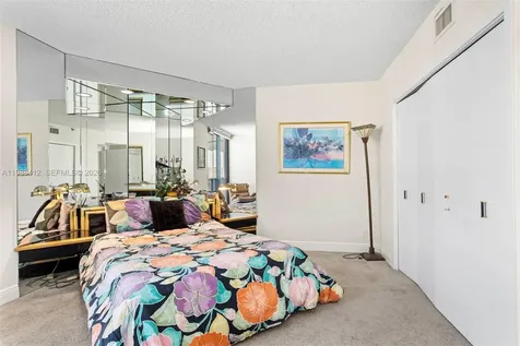 19667 Turnberry Way Aventura FL 33180