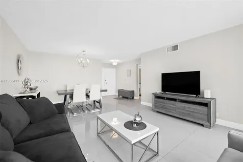 1620 S Ocean Boulevard Lauderdale By The Sea FL 33062