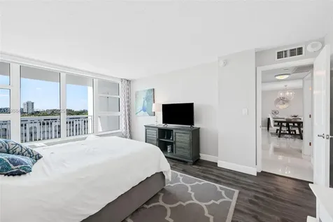 1620 S Ocean Boulevard Lauderdale By The Sea FL 33062