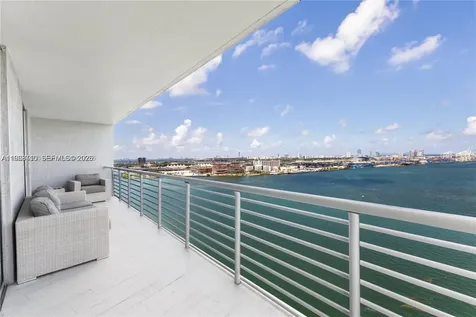 335 S Biscayne Miami FL 33131