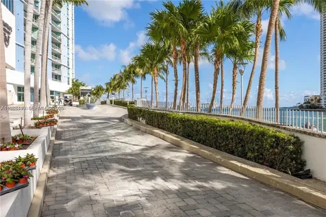 335 S Biscayne Miami FL 33131