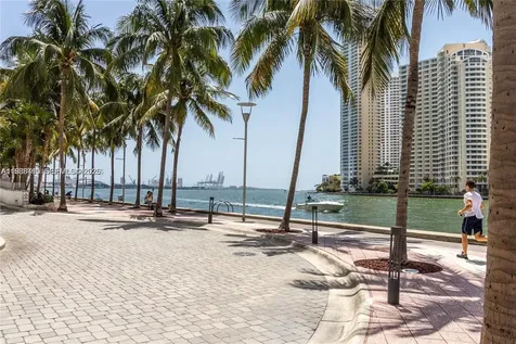 335 S Biscayne Miami FL 33131