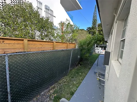 740 84th Street Miami Beach FL 33141