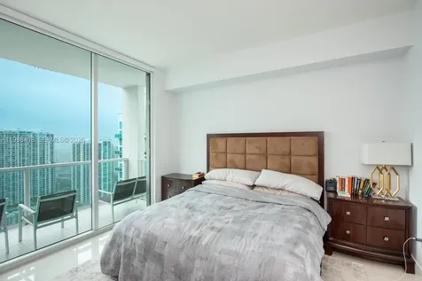 55 SE 6th Street Miami FL 33131