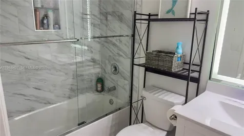 3318 W 106th Terrace Hialeah FL 33018