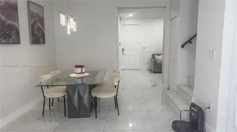 3318 W 106th Terrace Hialeah FL 33018