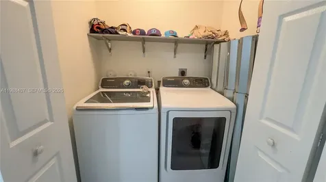 3318 W 106th Terrace Hialeah FL 33018
