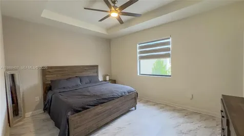 3318 W 106th Terrace Hialeah FL 33018