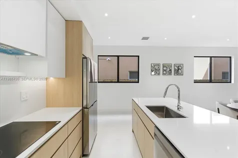 2925 SW 36th Avenue Miami FL 33133