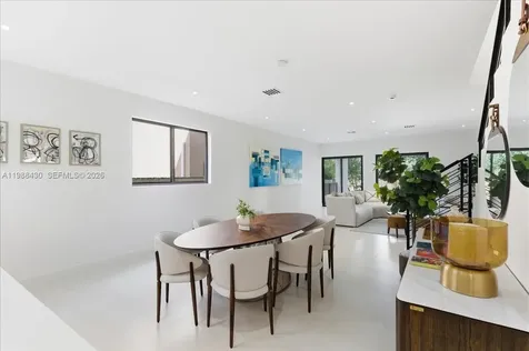 2925 SW 36th Avenue Miami FL 33133
