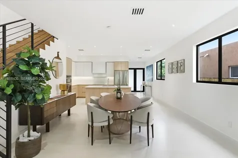 2925 SW 36th Avenue Miami FL 33133