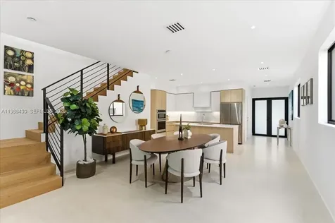 2925 SW 36th Avenue Miami FL 33133