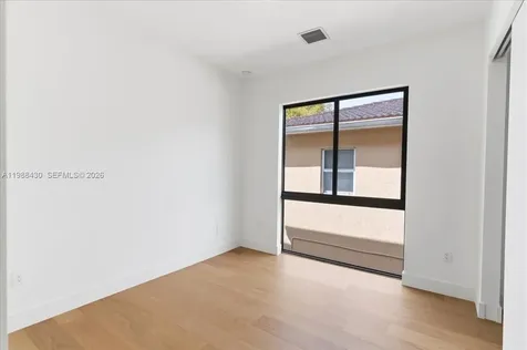 2925 SW 36th Avenue Miami FL 33133