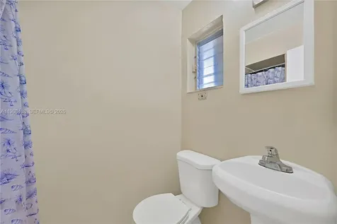 923 N 16th Court Hollywood FL 33020