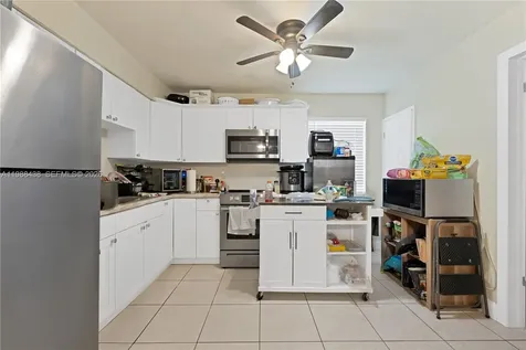 923 N 16th Court Hollywood FL 33020