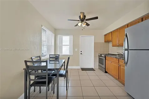 923 N 16th Court Hollywood FL 33020