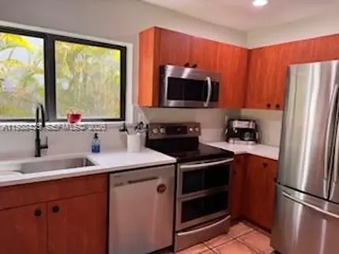 18163 SW 149th Place Miami FL 33187