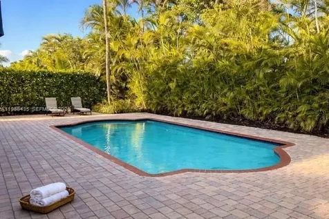 18163 SW 149th Place Miami FL 33187