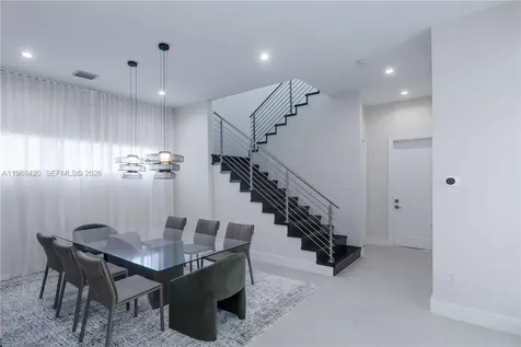 8115 NW 48th Terrace Doral FL 33166