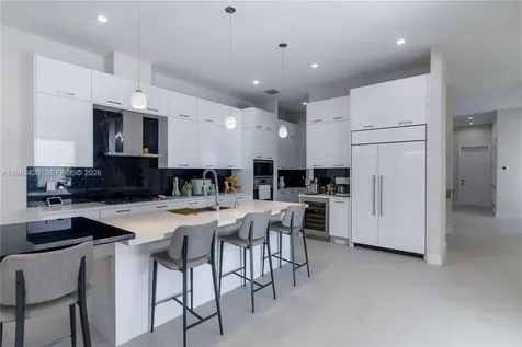 8115 NW 48th Terrace Doral FL 33166
