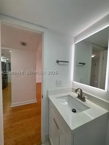 801 N Venetian Drive Miami FL 33139
