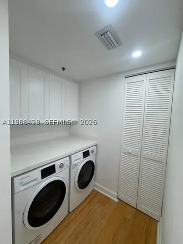 801 N Venetian Drive Miami FL 33139