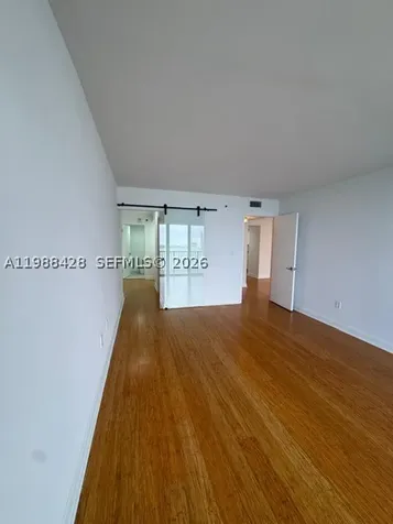 801 N Venetian Drive Miami FL 33139