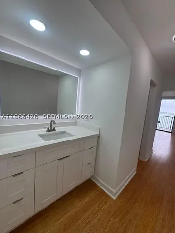 801 N Venetian Drive Miami FL 33139