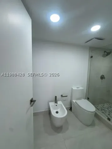 801 N Venetian Drive Miami FL 33139