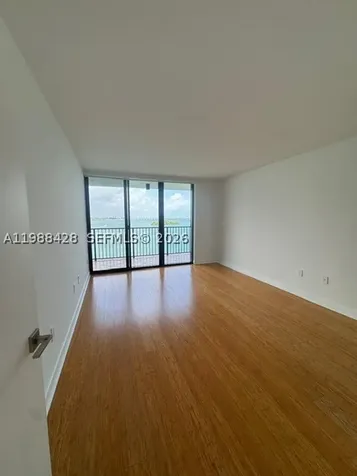 801 N Venetian Drive Miami FL 33139