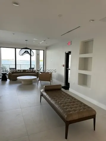 801 N Venetian Drive Miami FL 33139