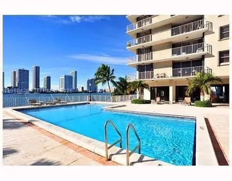 801 N Venetian Drive Miami FL 33139