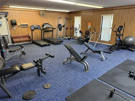 7900 NW 50th Street Lauderhill FL 33351
