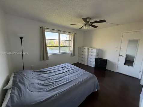 7900 NW 50th Street Lauderhill FL 33351