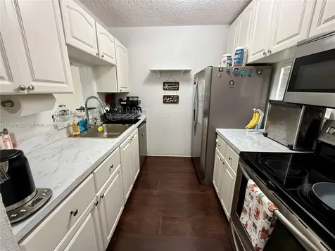 7900 NW 50th Street Lauderhill FL 33351