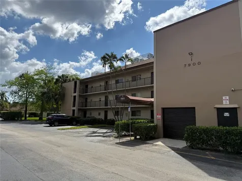 7900 NW 50th Street Lauderhill FL 33351