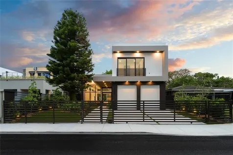 280 NW 47th Street Miami FL 33127