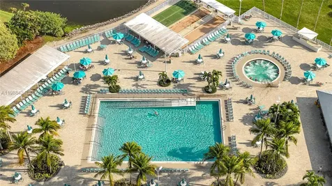 854 Normandy R Delray Beach FL 33484