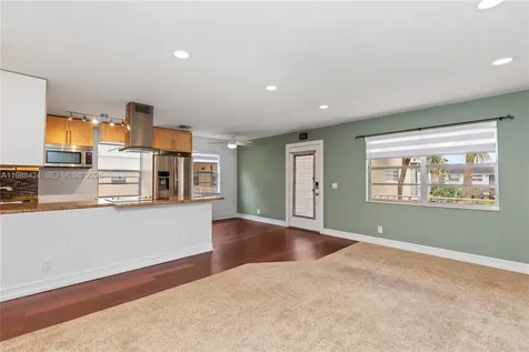 854 Normandy R Delray Beach FL 33484