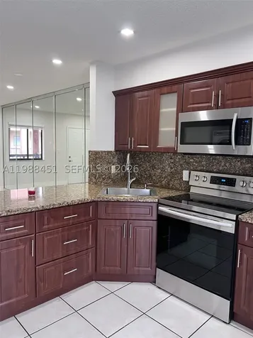 5480 W 21st Court Hialeah FL 33016